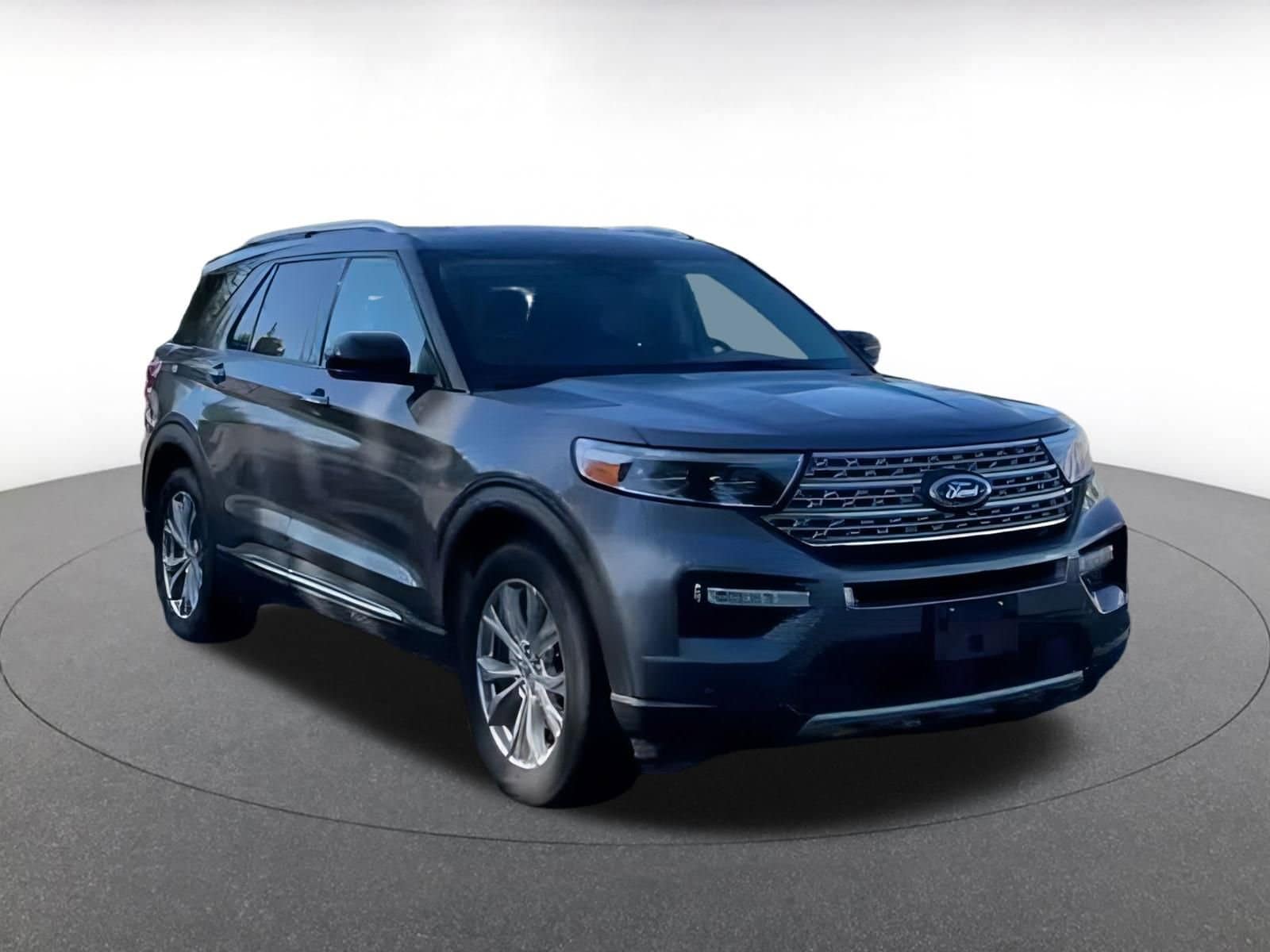 Thumbnail: 2023 Ford Explorer - 3