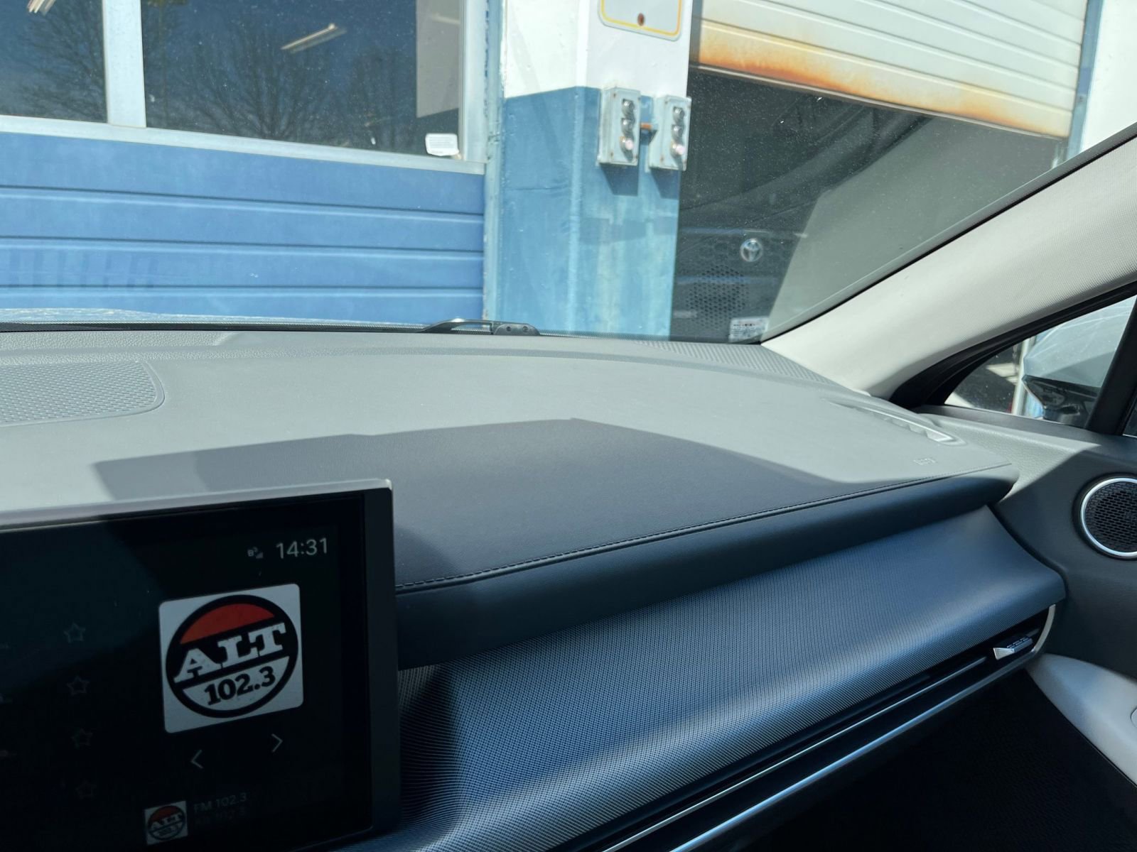 Thumbnail: 2025 Hyundai Sonata - 35