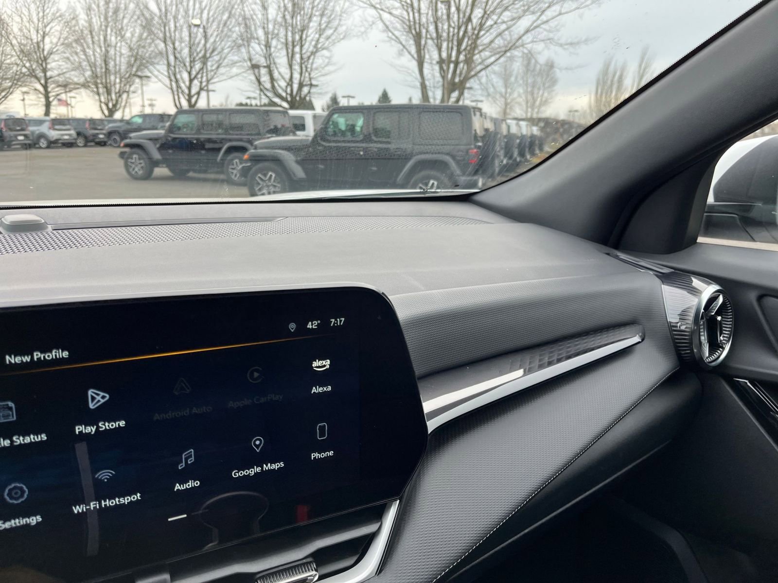 Thumbnail: 2025 Chevrolet Equinox - 34