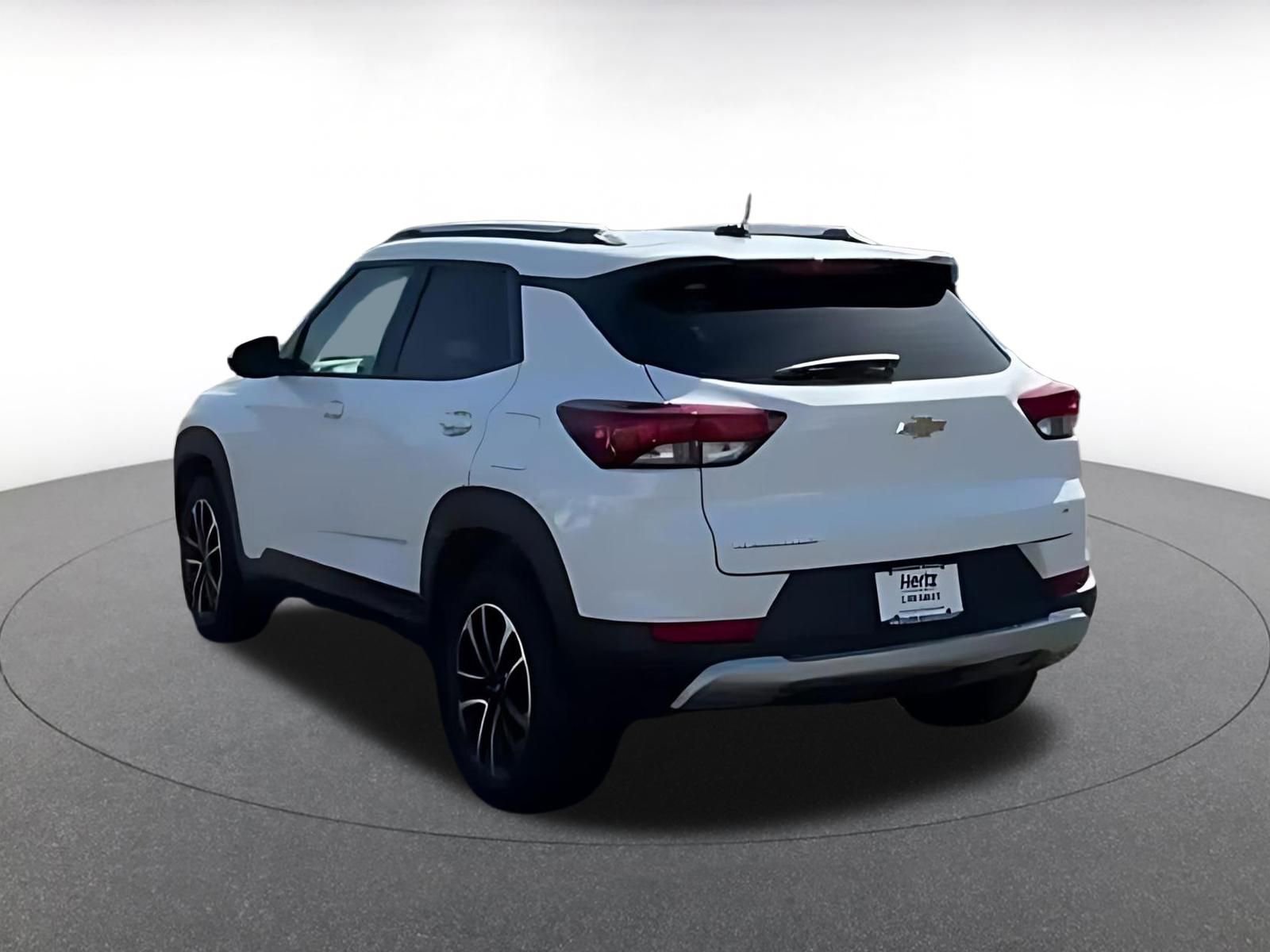 Thumbnail: 2025 Chevrolet TrailBlazer - 10