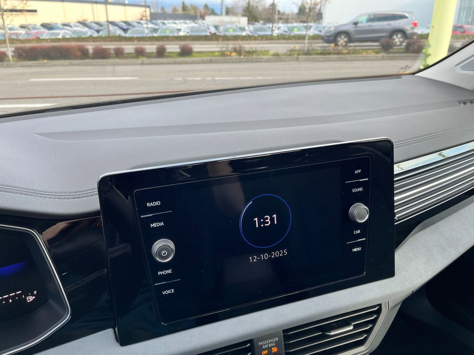 Thumbnail: 2025 Volkswagen Jetta - 18