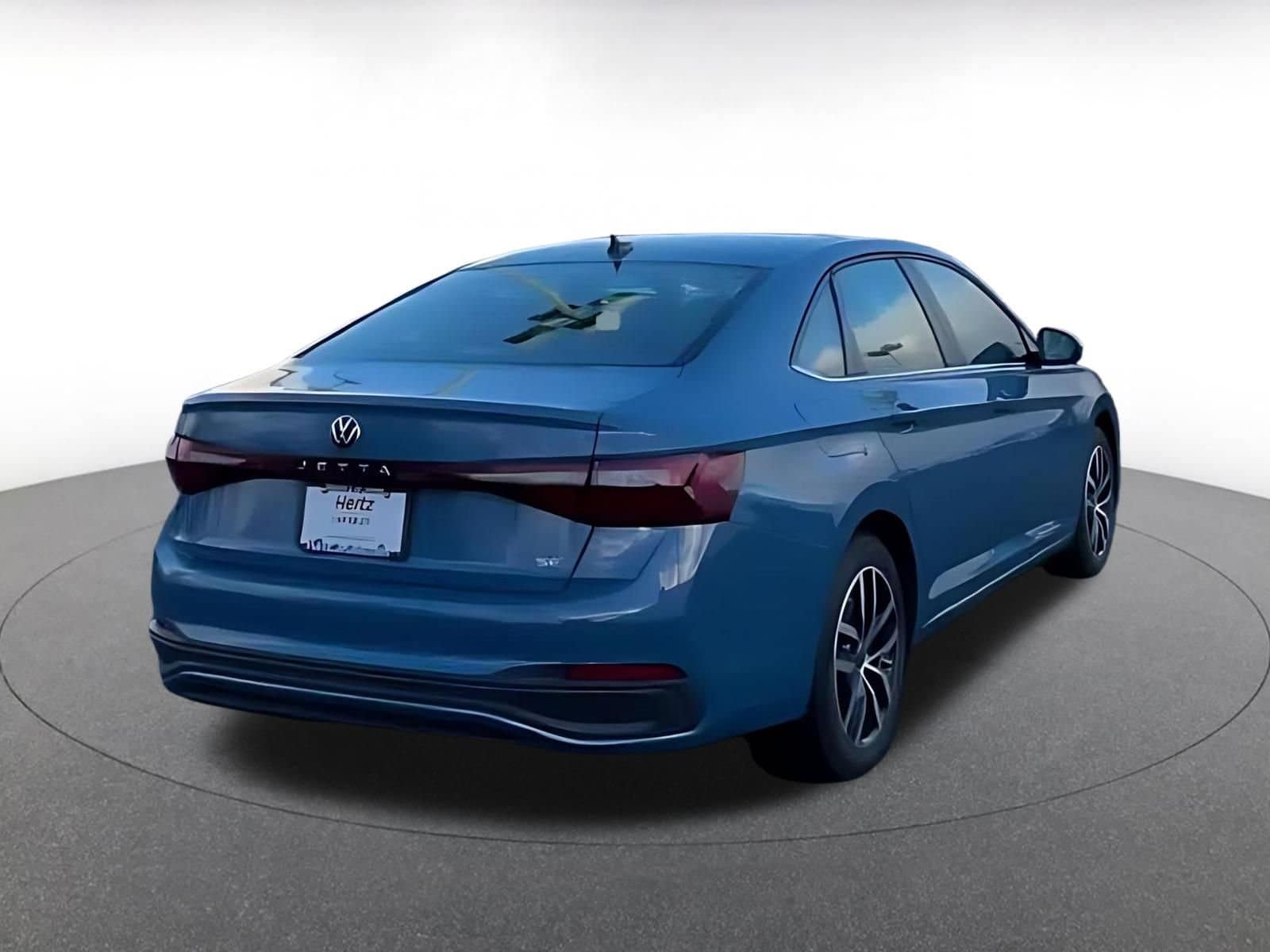 Thumbnail: 2025 Volkswagen Jetta - 12