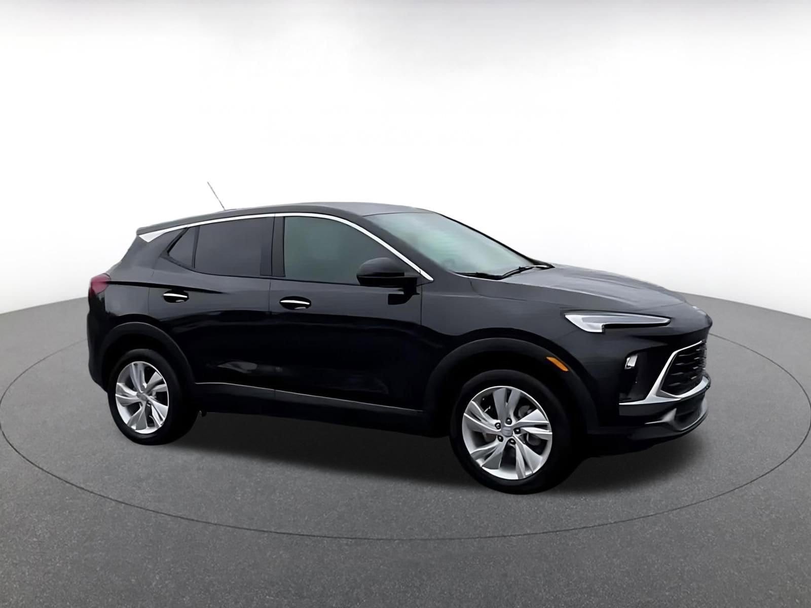 Thumbnail: 2025 Buick Encore GX - 2