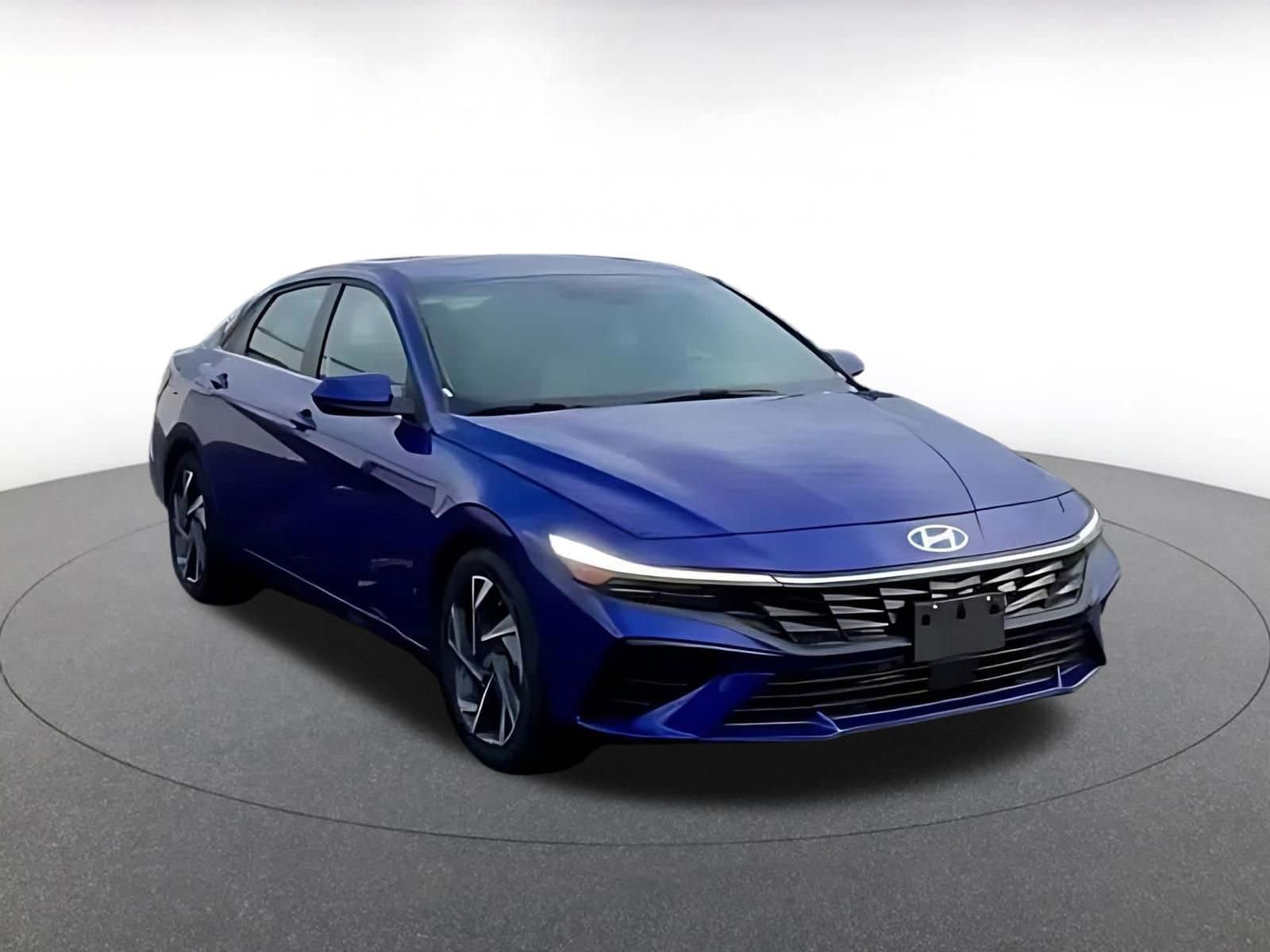 Thumbnail: 2025 Hyundai Elantra - 3