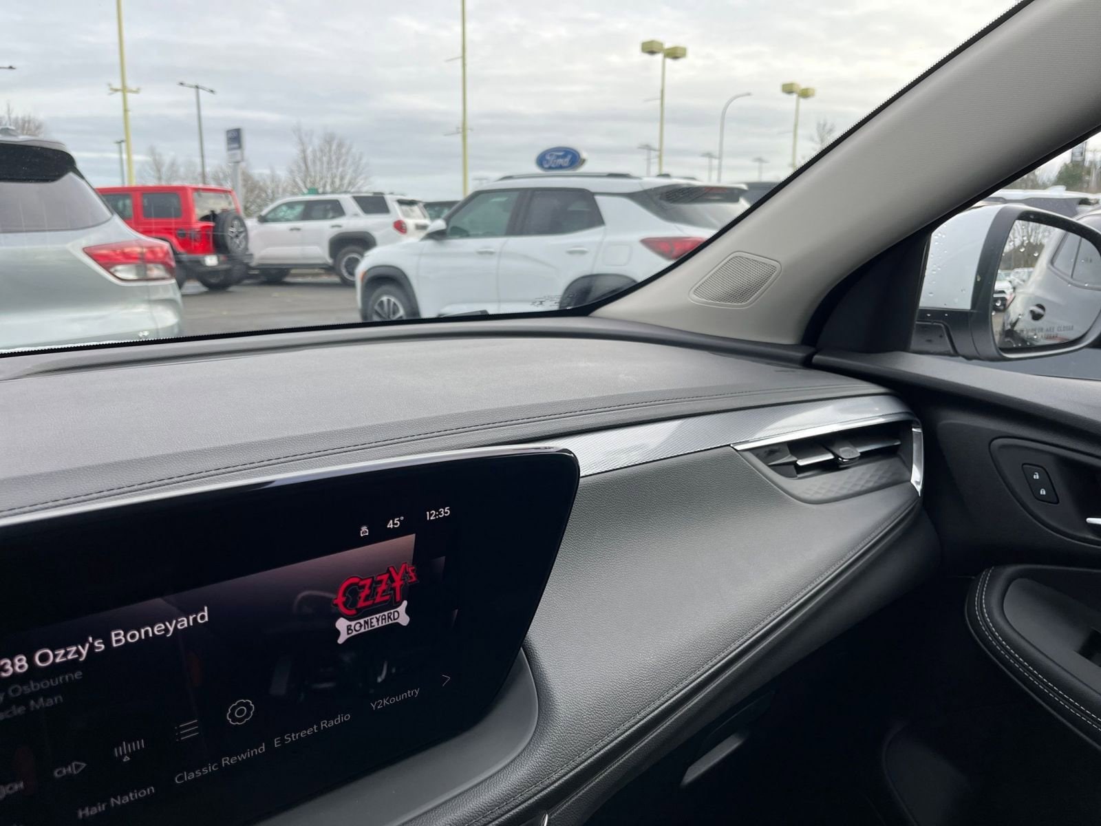 Thumbnail: 2025 Buick Encore GX - 33