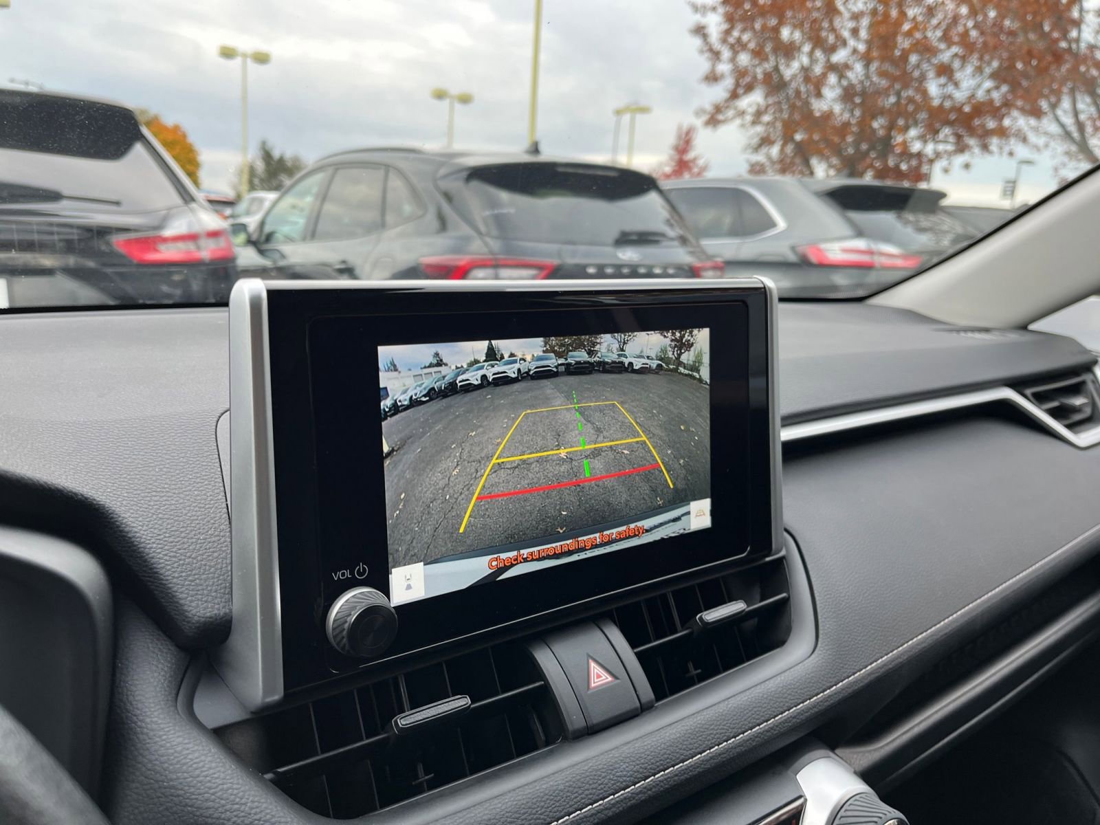 Thumbnail: 2025 Toyota RAV4 - 20