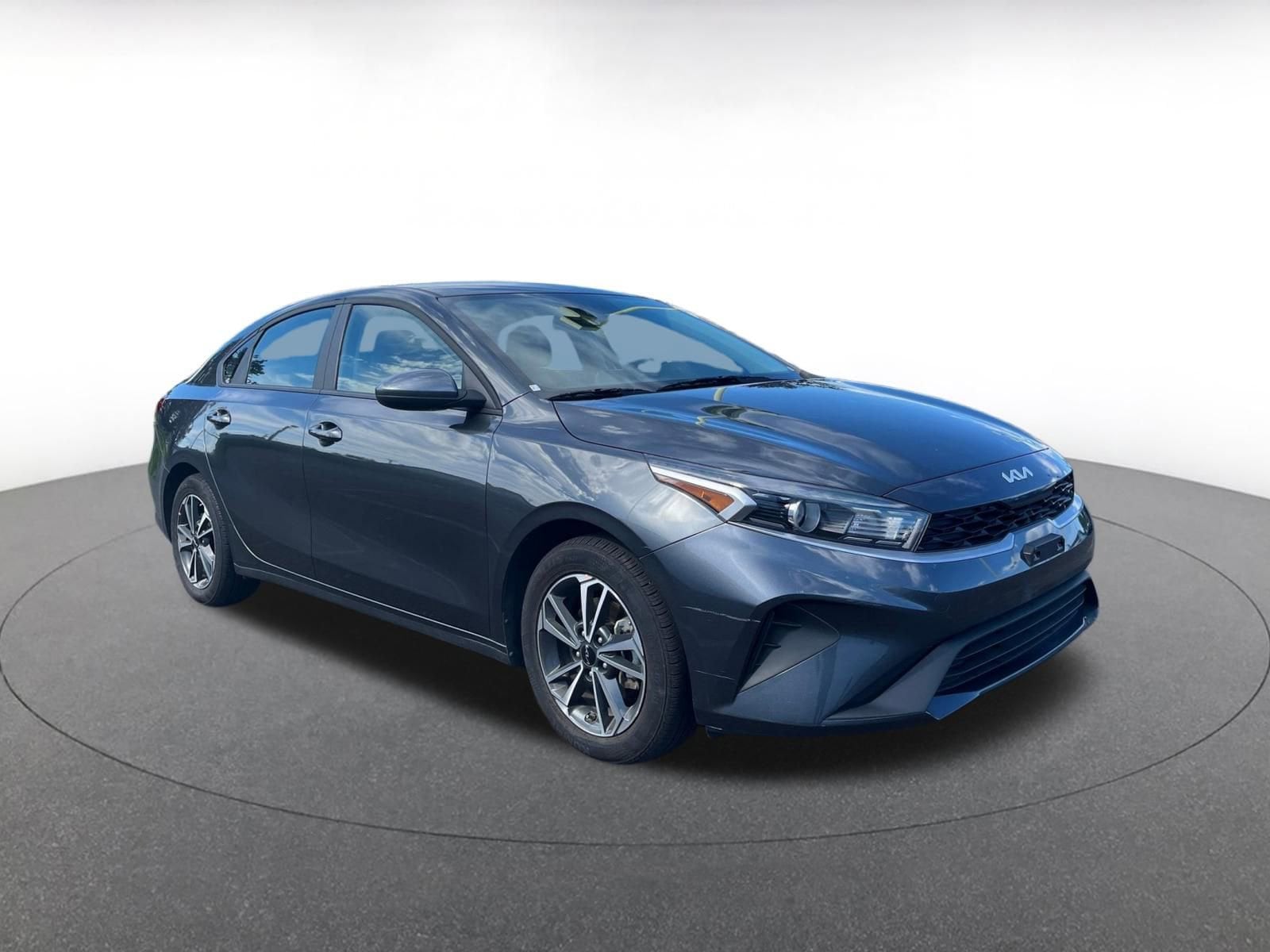Thumbnail: 2024 Kia Forte - 1