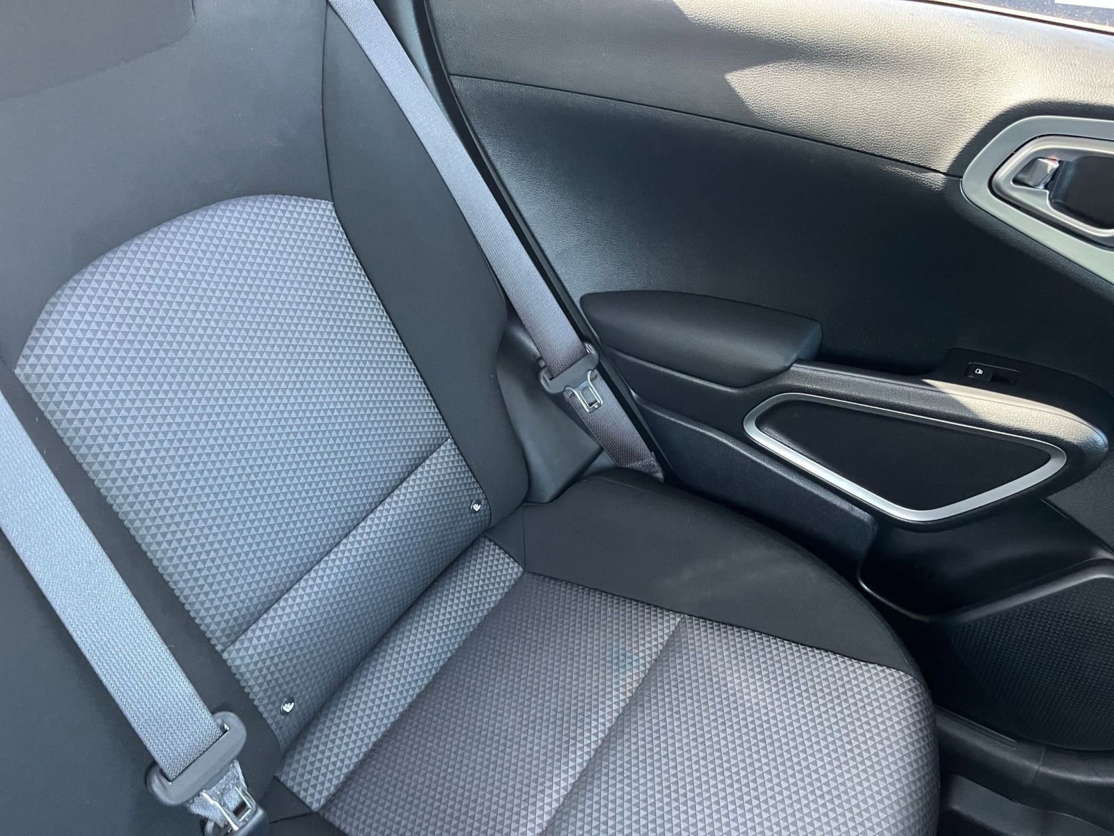 2024 Kia Soul LX 35