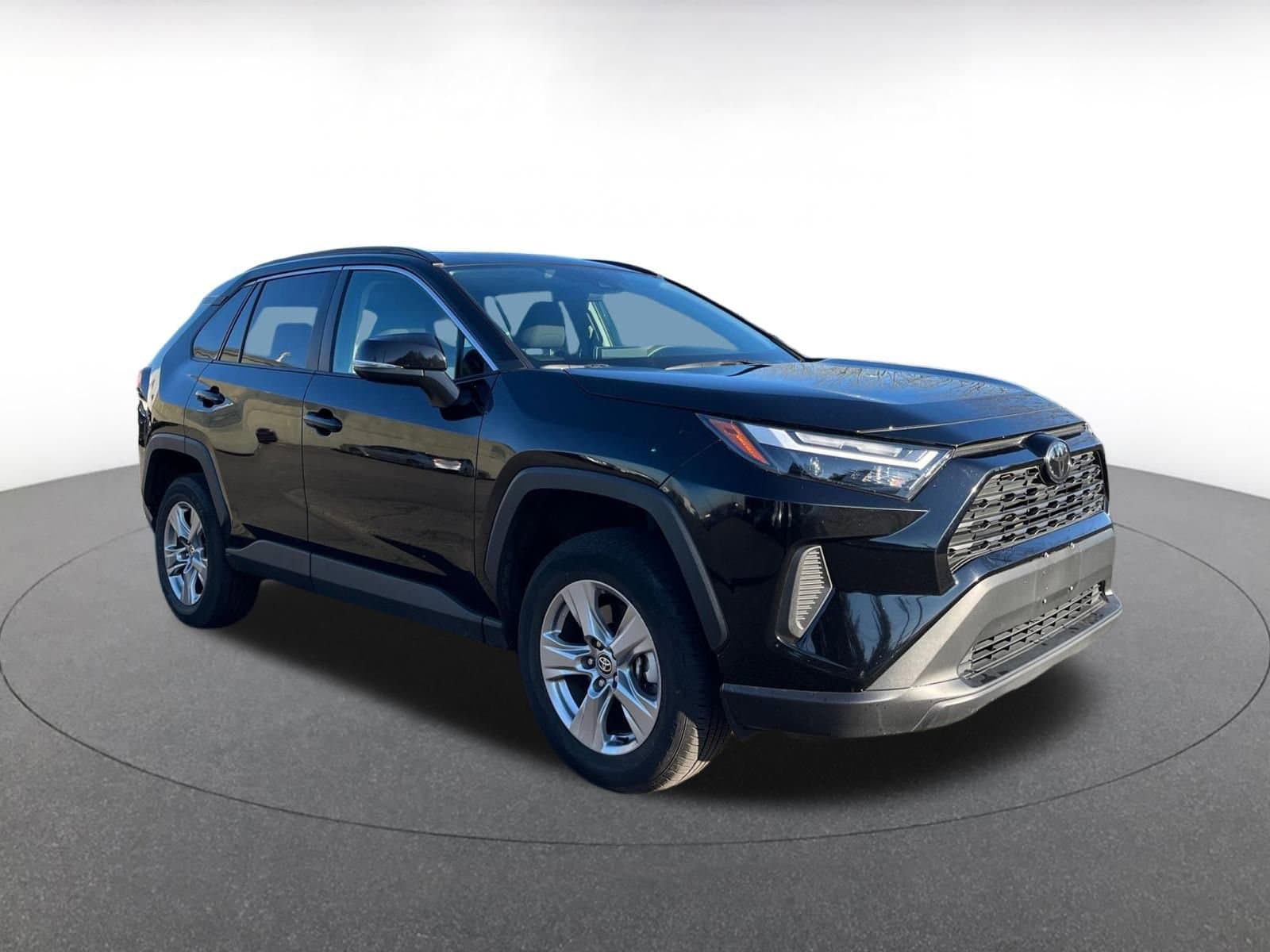 Thumbnail: 2025 Toyota RAV4 - 1