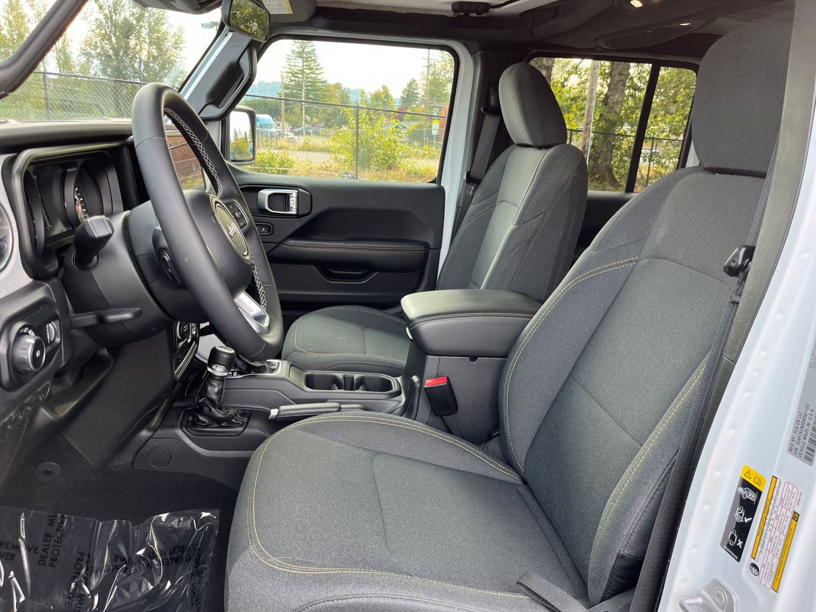 Thumbnail: 2025 Jeep Wrangler - 35