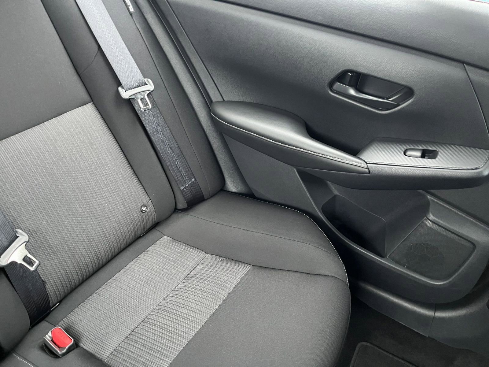 Thumbnail: 2025 Nissan Sentra - 35