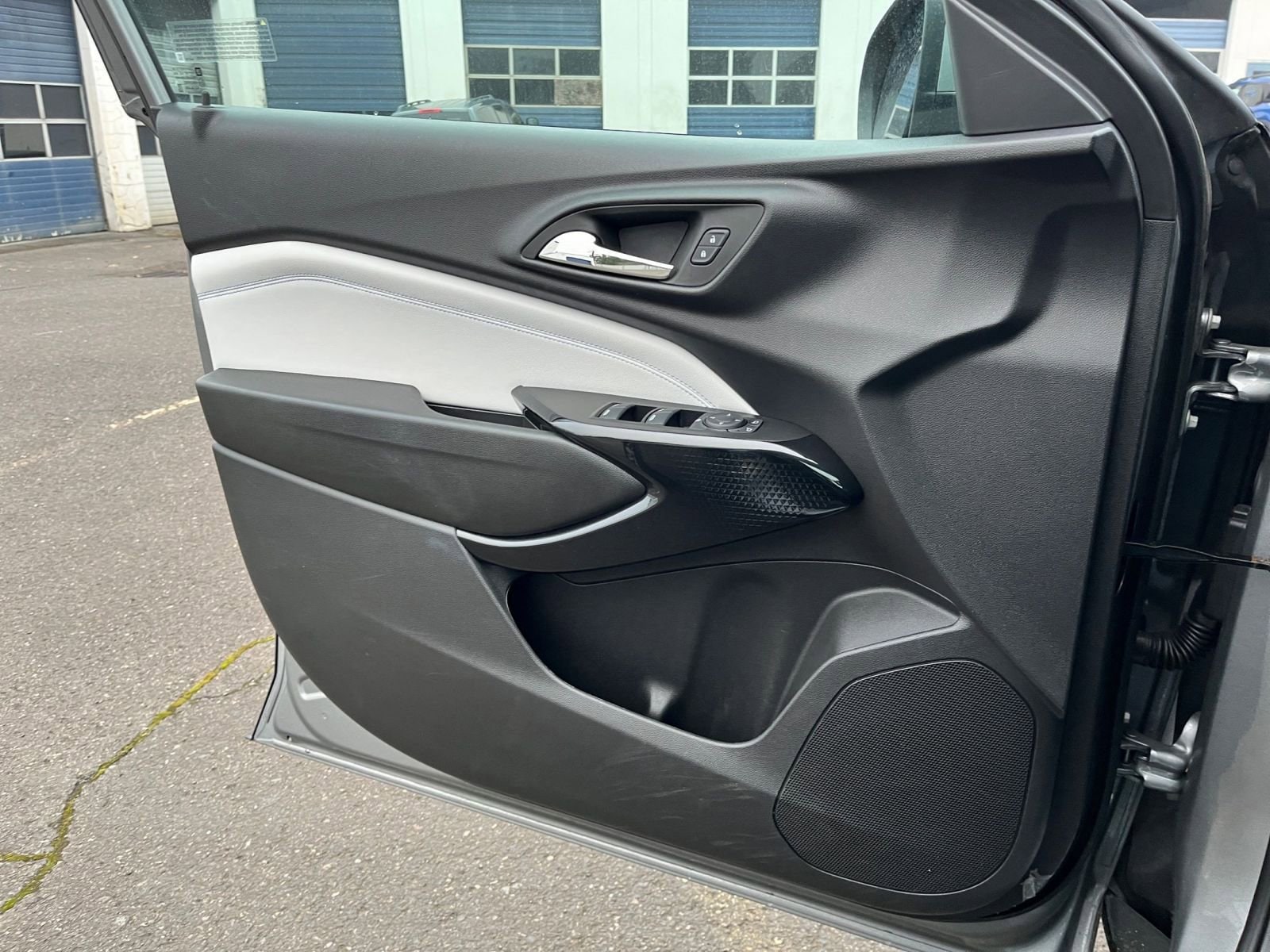 Thumbnail: 2025 Chevrolet Trax - 20