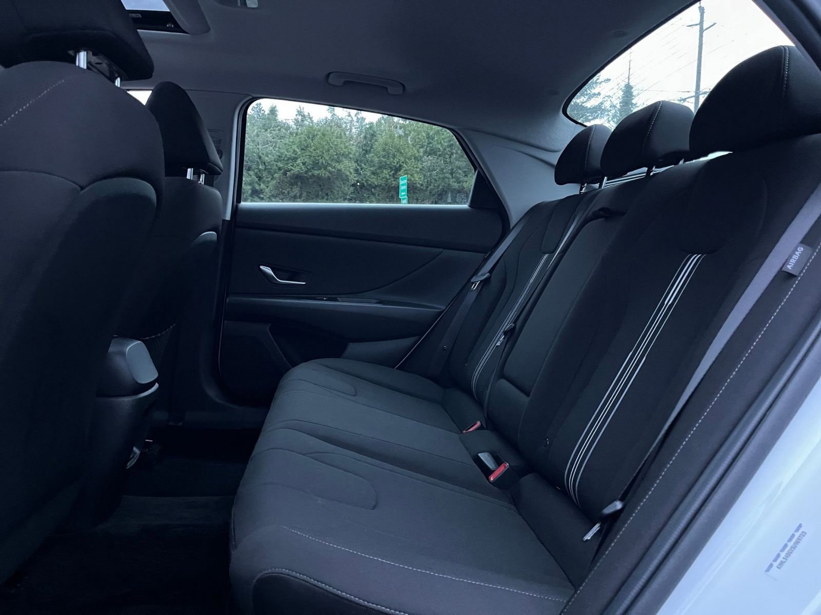 Thumbnail: 2025 Hyundai Elantra - 25