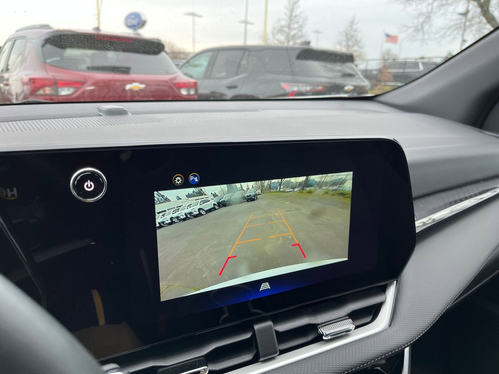 Thumbnail: 2025 Chevrolet Equinox - 18