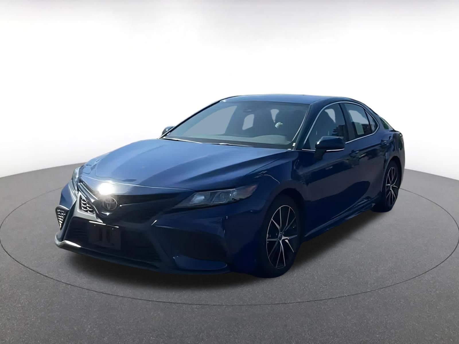 2024 Toyota Camry SE 6