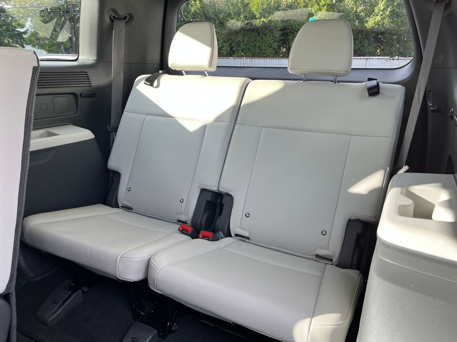 Thumbnail: 2025 Hyundai Santa Fe - 31