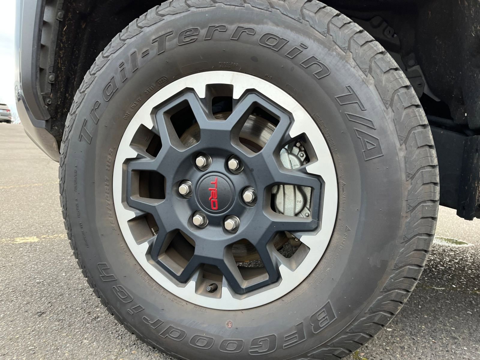 Thumbnail: 2025 Toyota Tacoma - 31