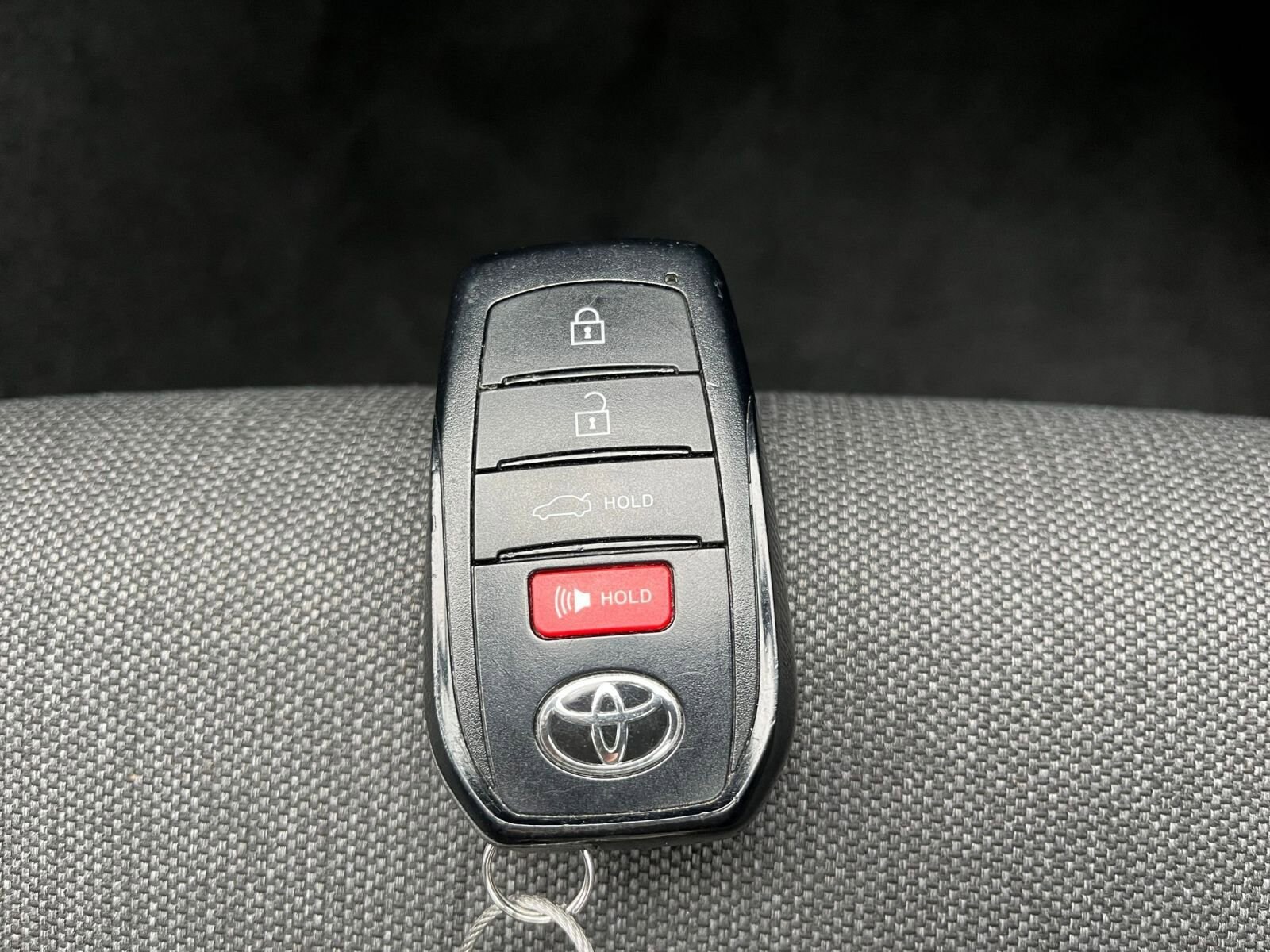 Thumbnail: 2025 Toyota Camry - 22