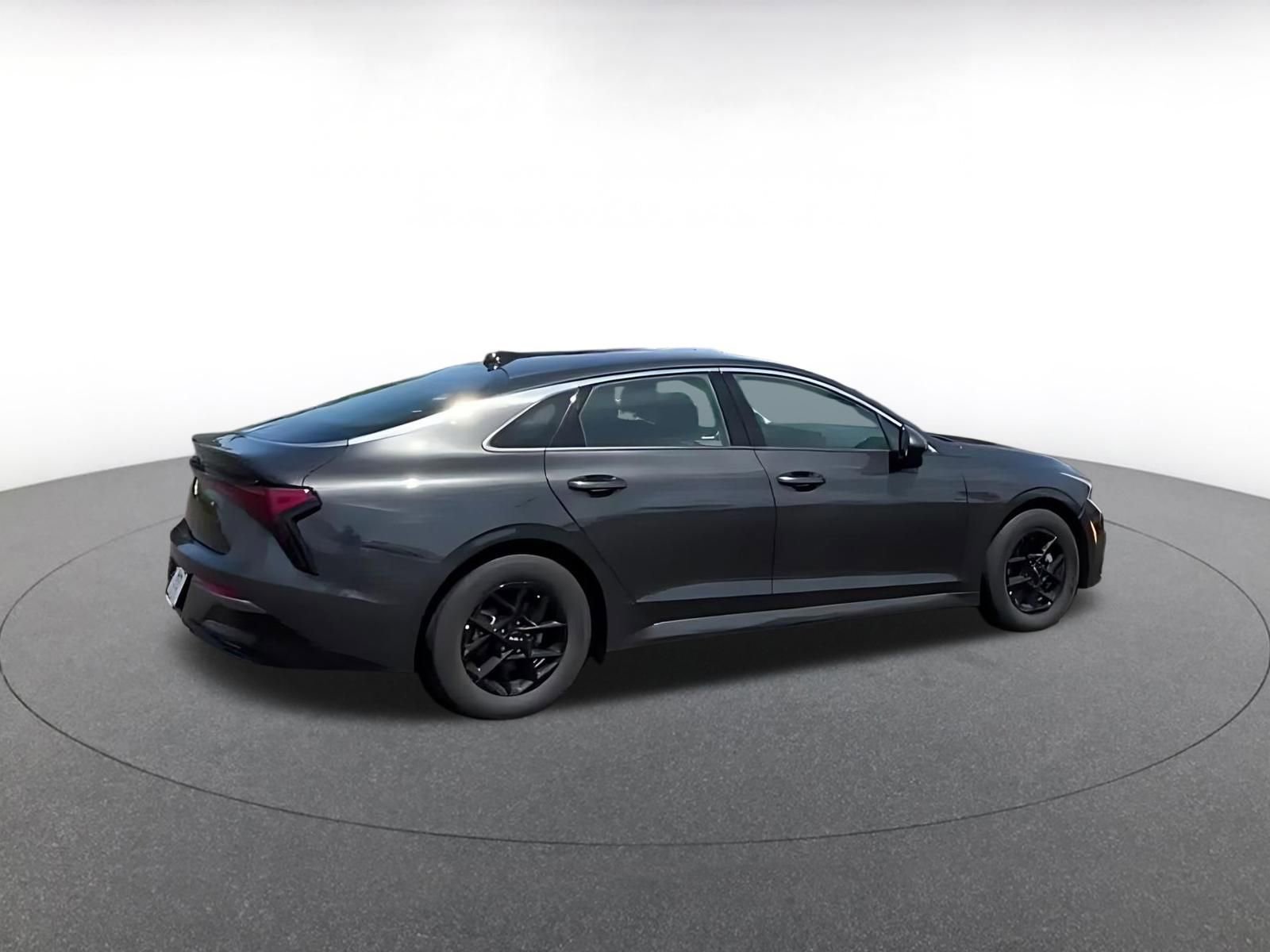 Thumbnail: 2025 Kia K5 - 12