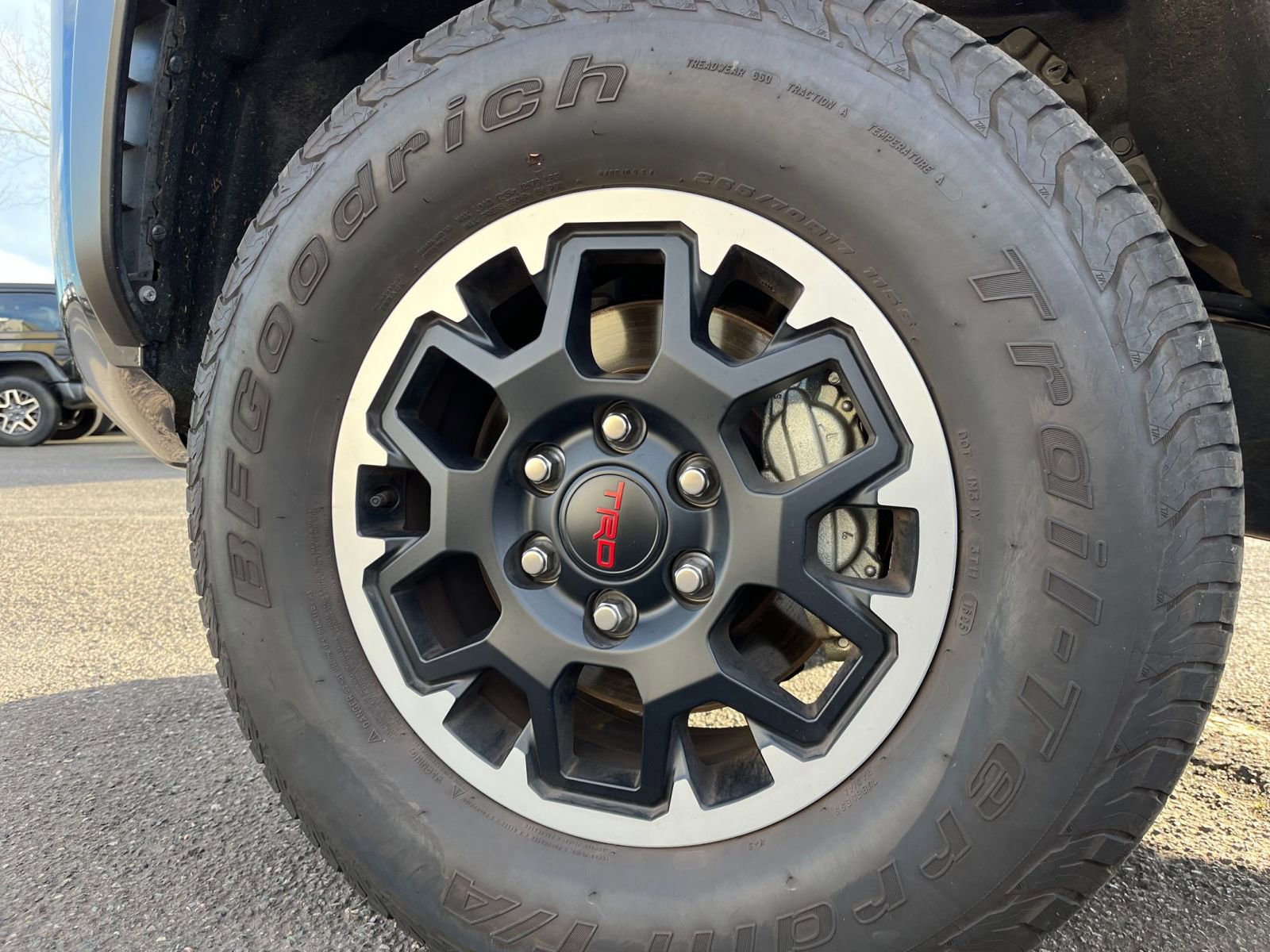 Thumbnail: 2025 Toyota Tacoma - 30