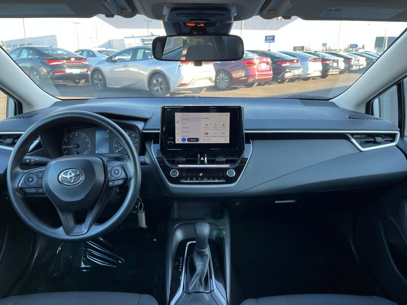 Thumbnail: 2025 Toyota Corolla - 31