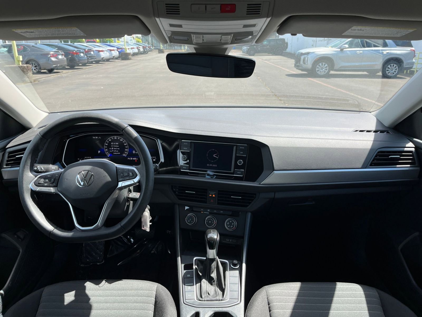 Thumbnail: 2024 Volkswagen Jetta - 31