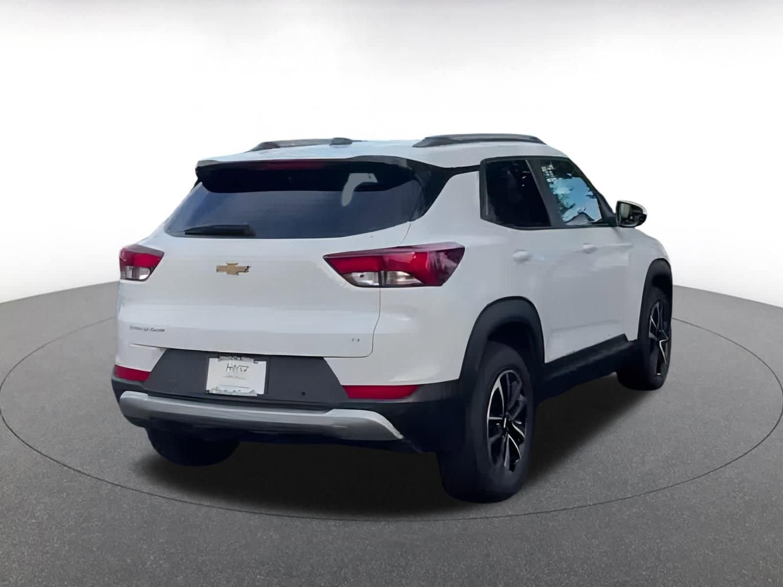 Thumbnail: 2024 Chevrolet TrailBlazer - 11