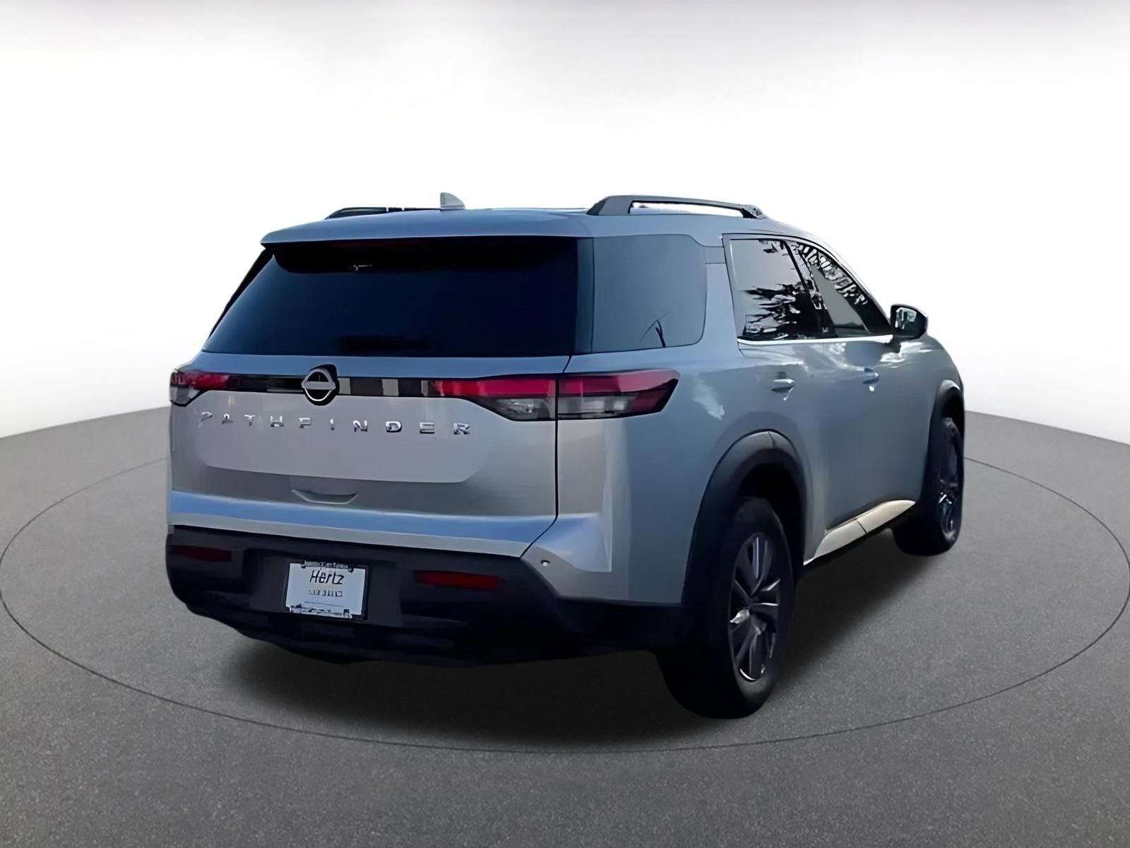 Thumbnail: 2025 Nissan Pathfinder - 11