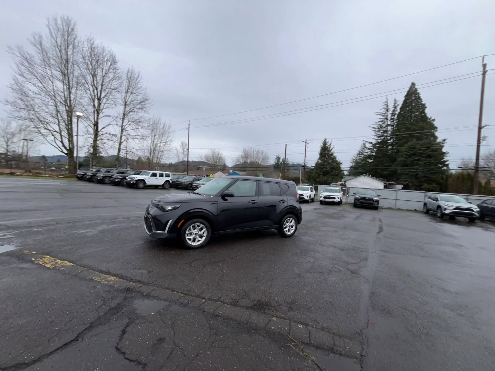 Thumbnail: 2025 Kia Soul - 16