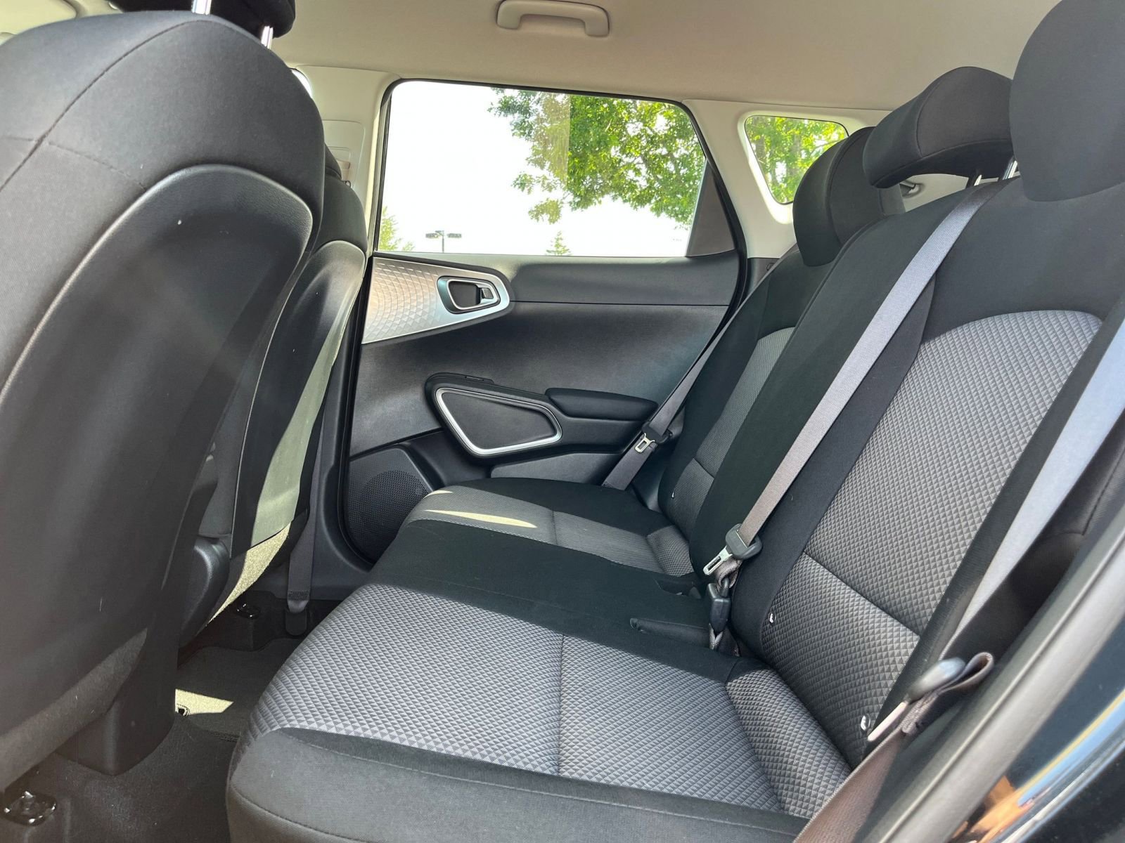 2024 Kia Soul LX 23