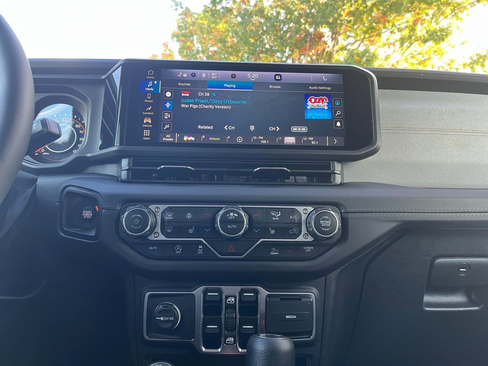 Thumbnail: 2025 Jeep Wrangler - 21