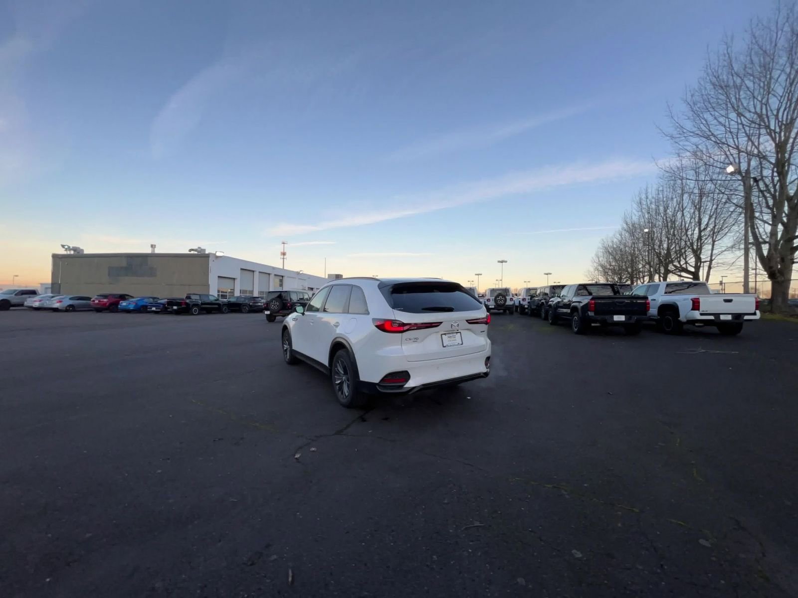 Thumbnail: 2025 Mazda CX-70 - 16