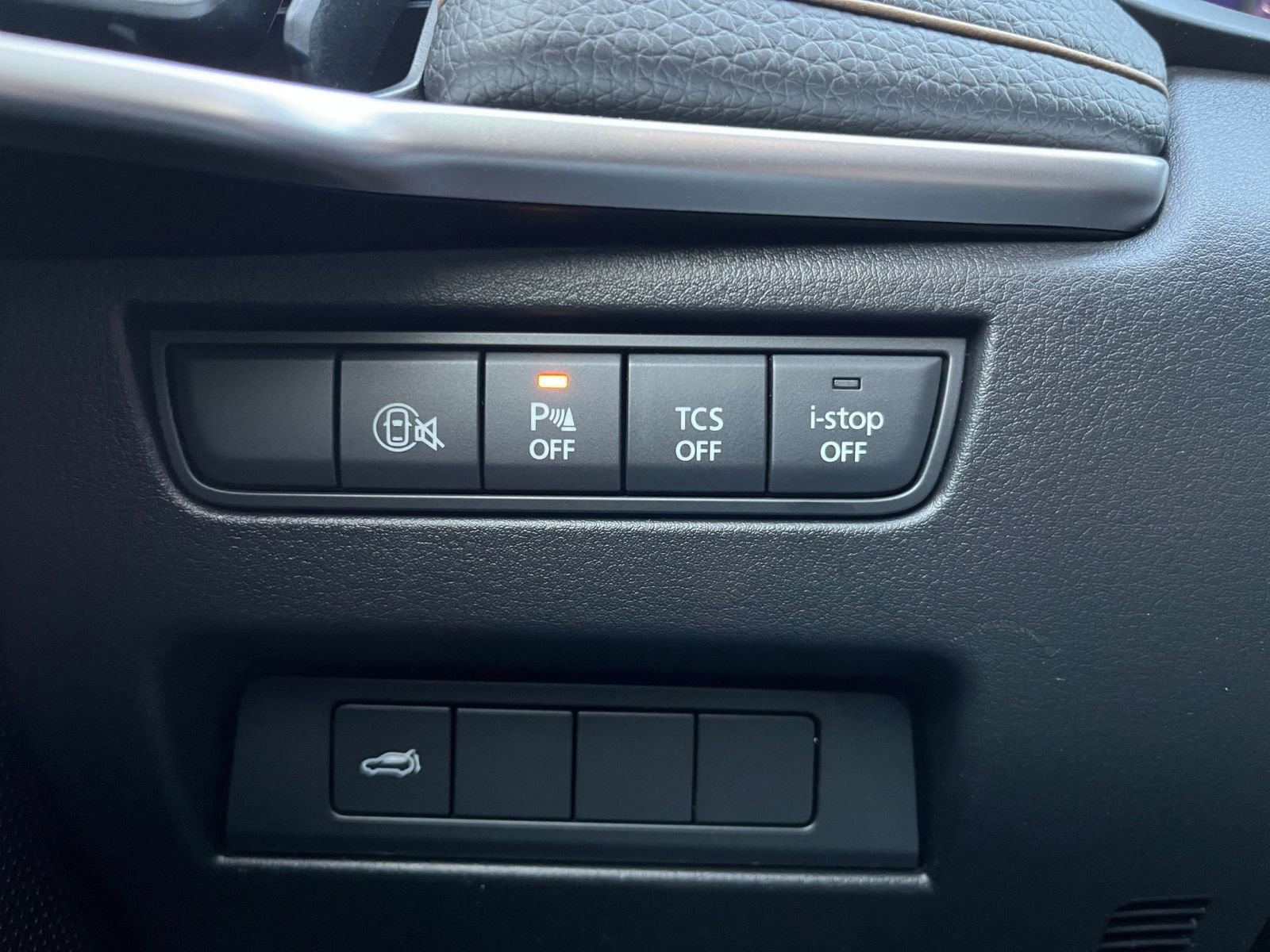 Thumbnail: 2025 Mazda CX-70 - 21