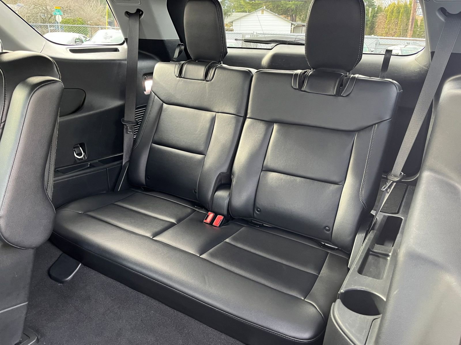 Thumbnail: 2023 Ford Explorer - 32