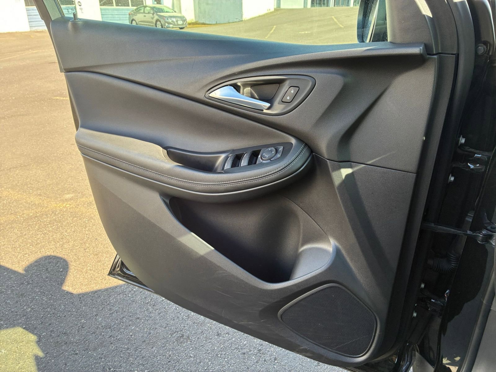 Thumbnail: 2025 Buick Encore GX - 20