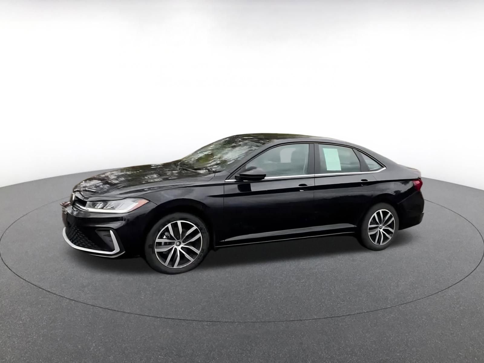 Thumbnail: 2025 Volkswagen Jetta - 9