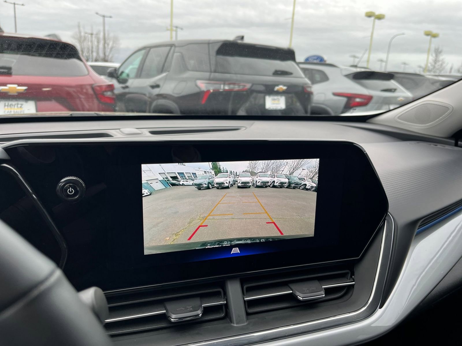 Thumbnail: 2025 Chevrolet Trax - 22