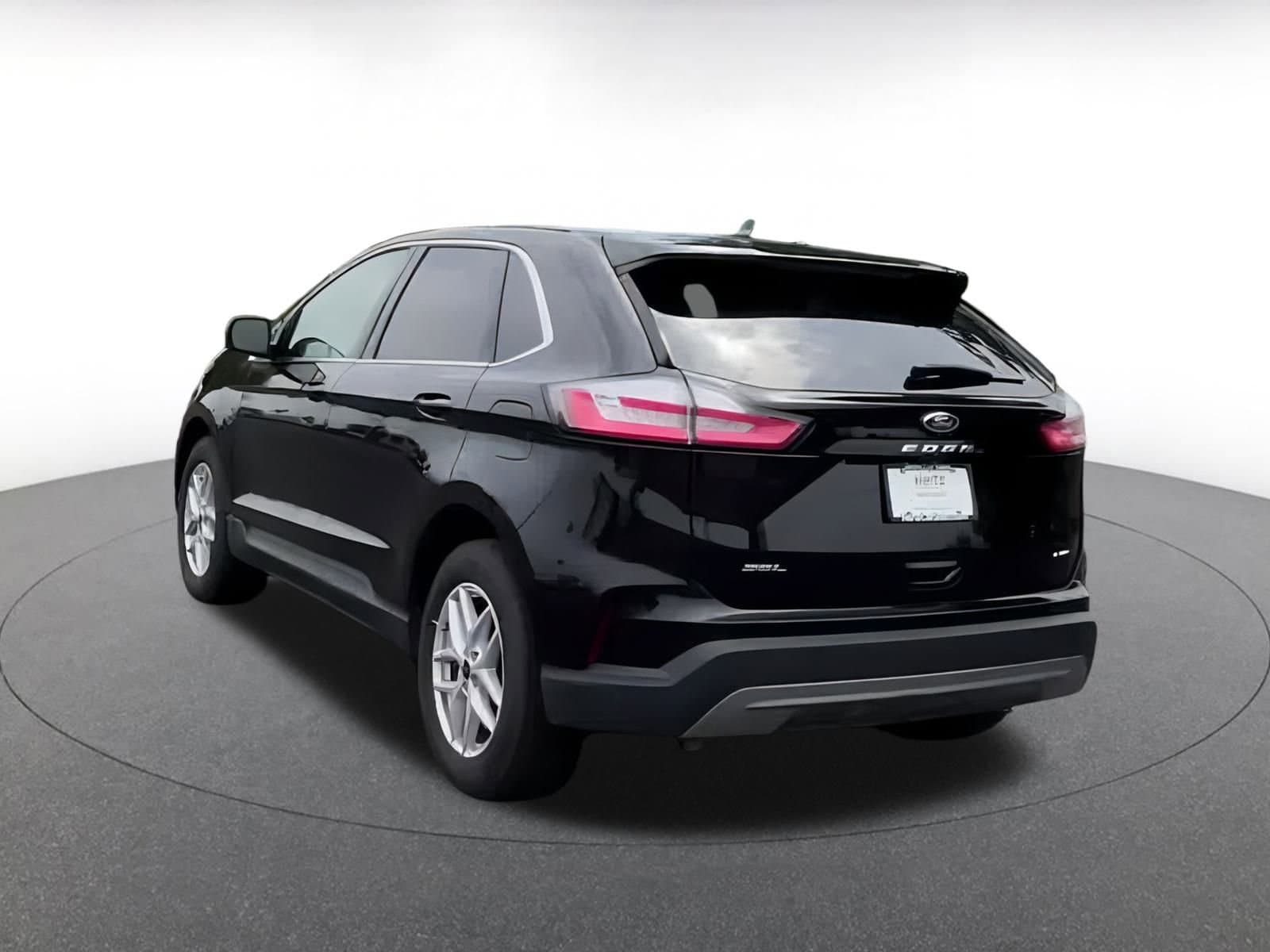 Thumbnail: 2024 Ford Edge - 11