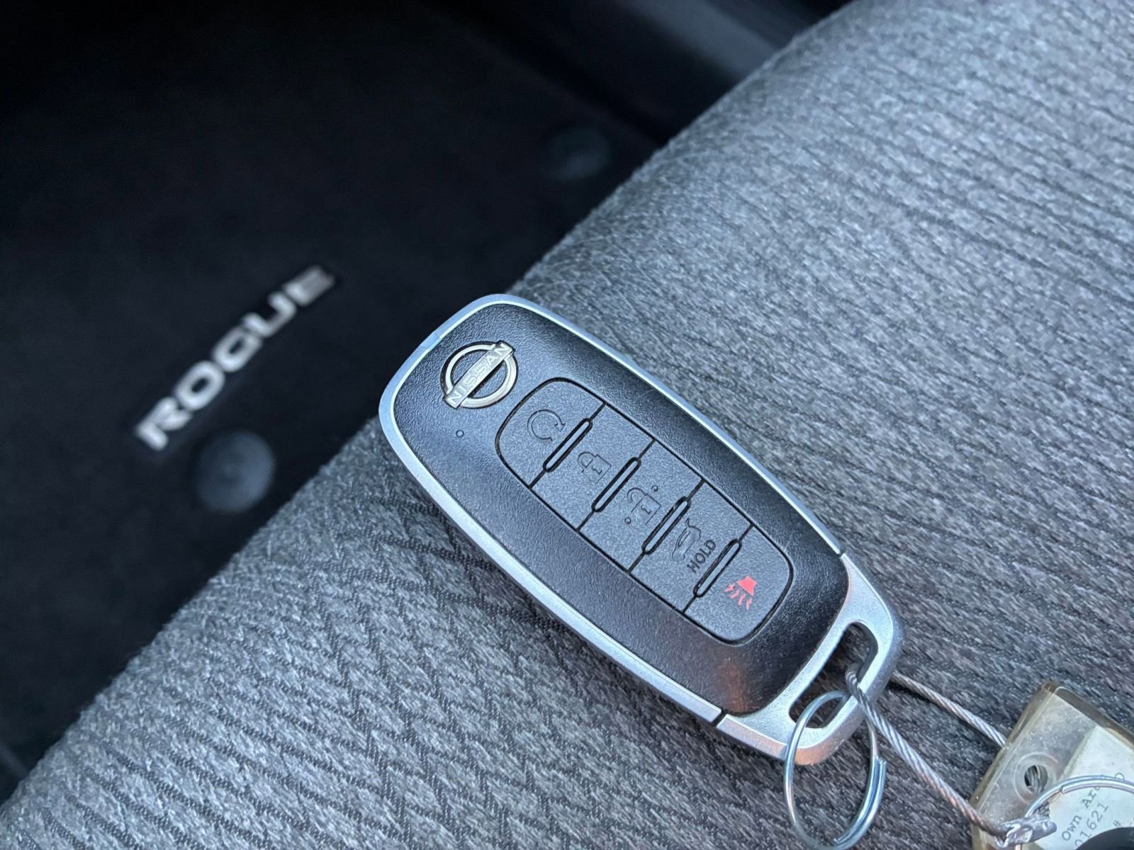 Thumbnail: 2025 Nissan Rogue - 28