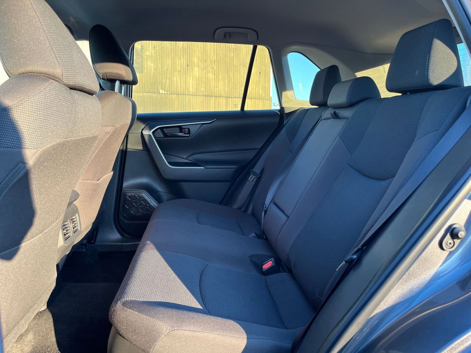 Thumbnail: 2025 Toyota RAV4 - 24