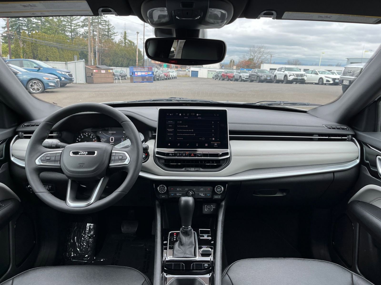 Thumbnail: 2025 Jeep Compass - 35