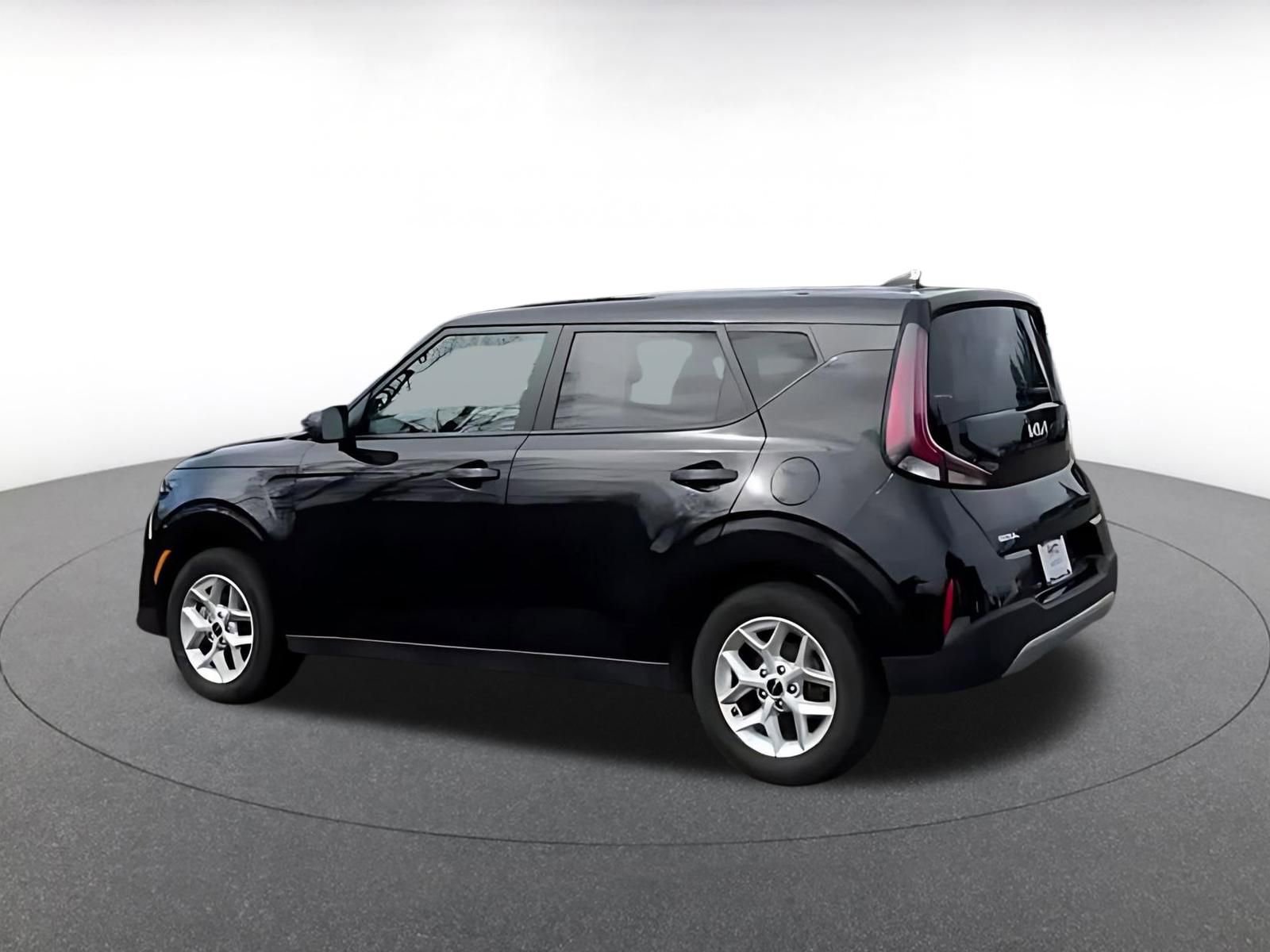 Thumbnail: 2025 Kia Soul - 16