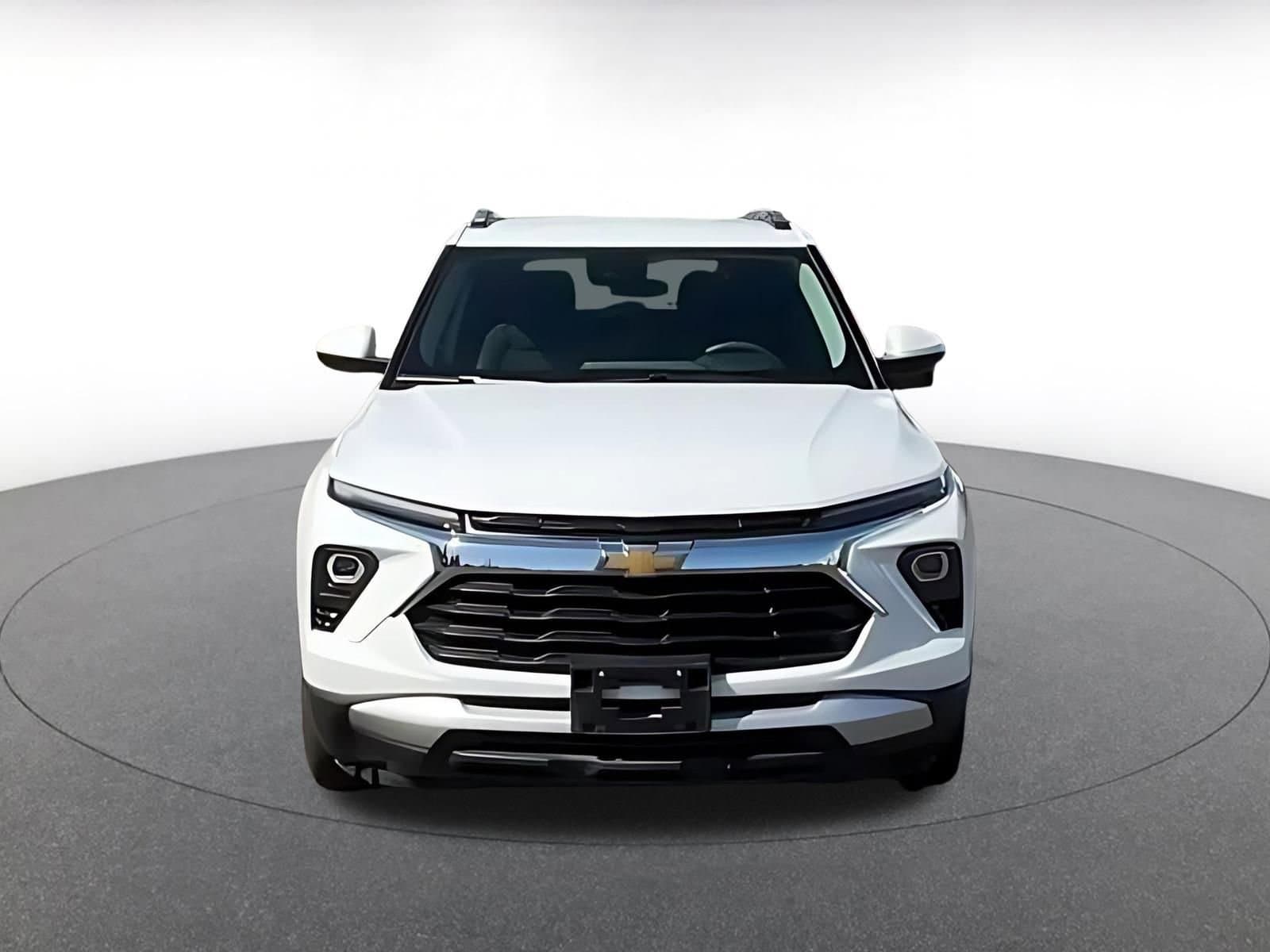Thumbnail: 2025 Chevrolet TrailBlazer - 3