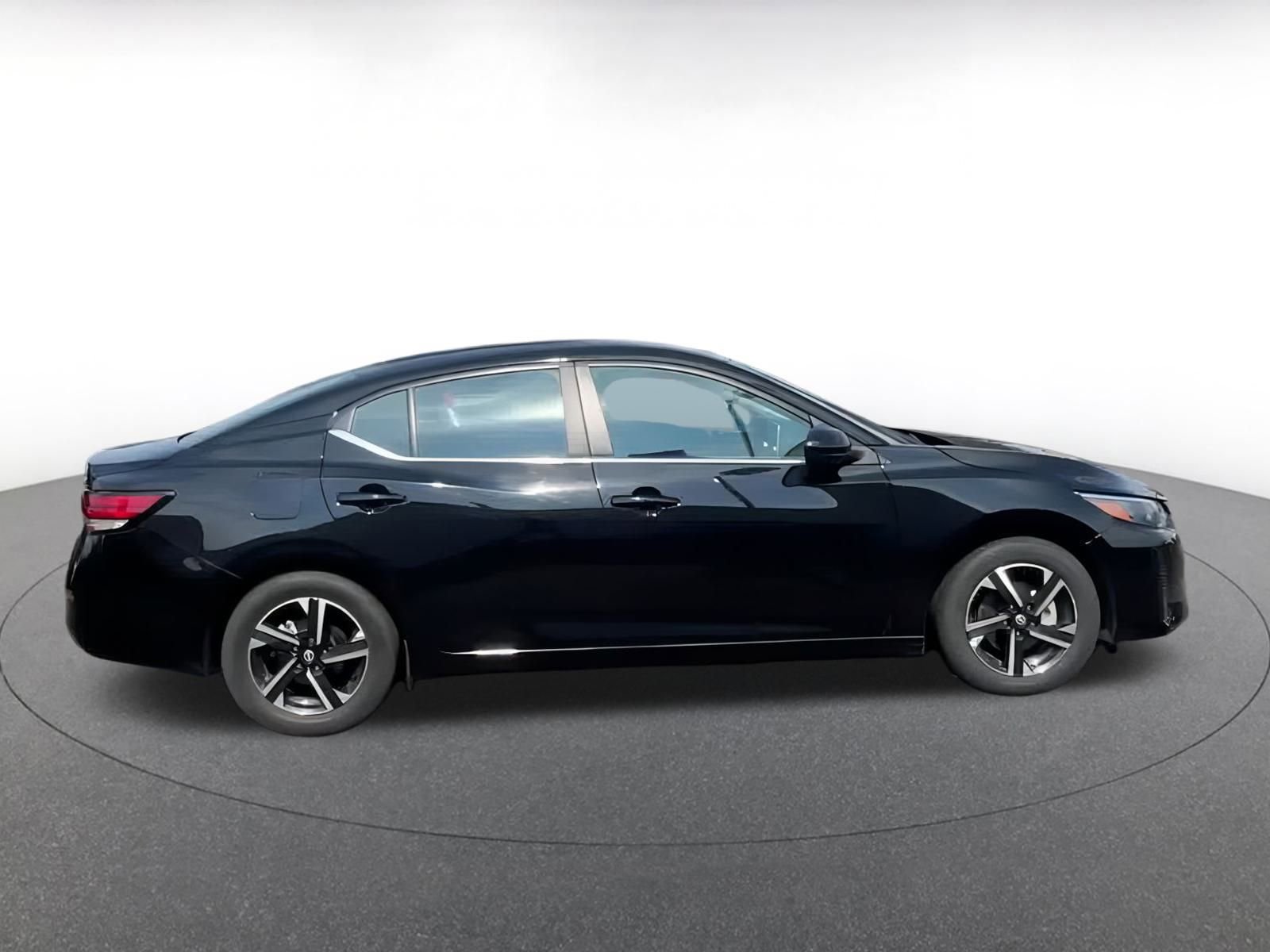 Thumbnail: 2024 Nissan Sentra - 15