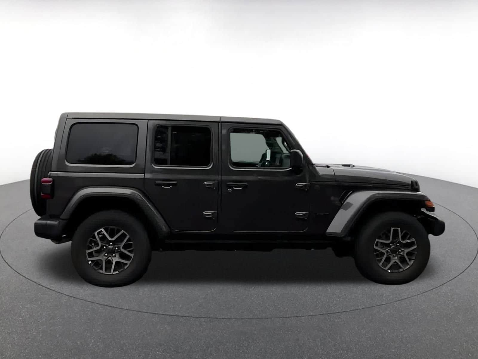 Thumbnail: 2025 Jeep Wrangler - 15