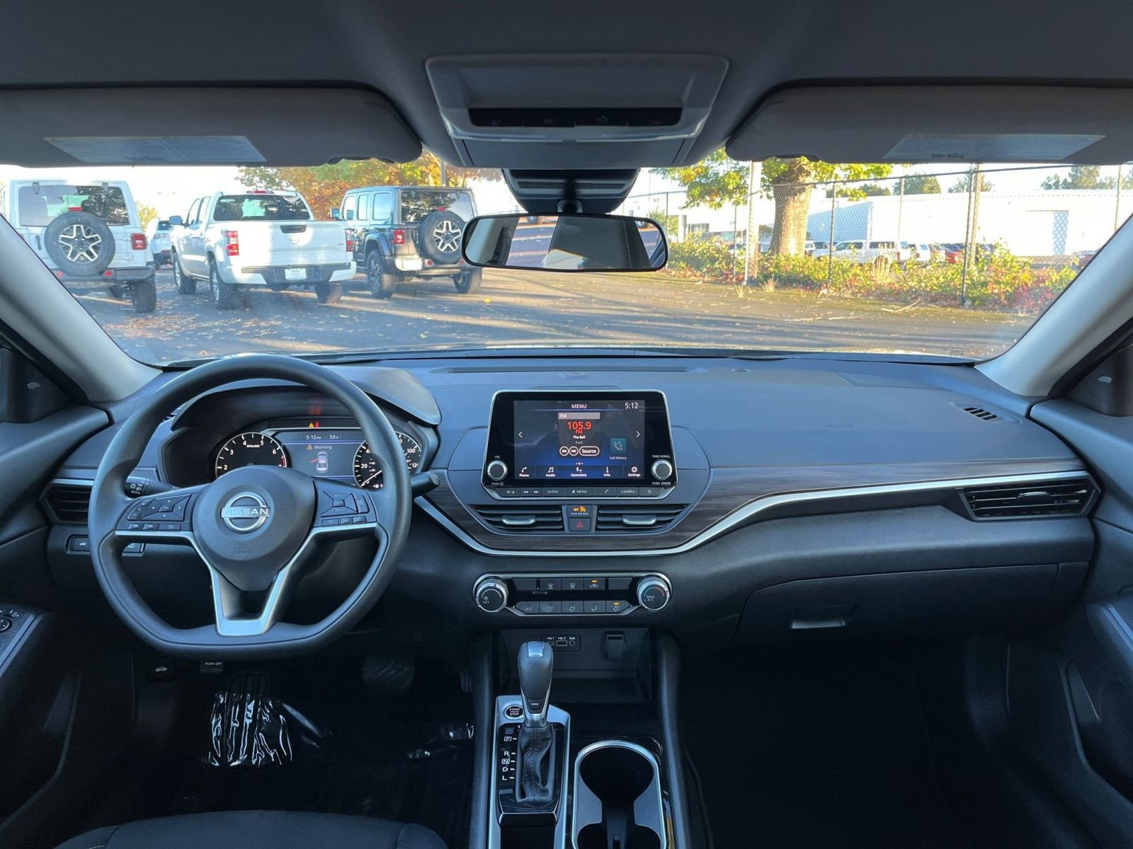 Thumbnail: 2024 Nissan Altima - 32