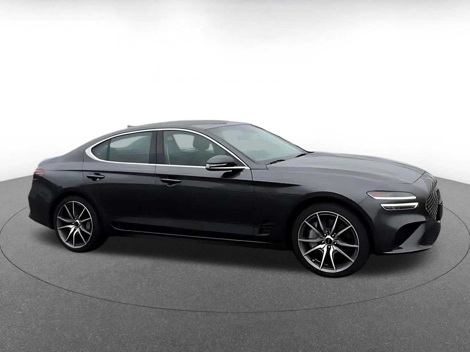 Thumbnail: 2025 Genesis G70 - 10