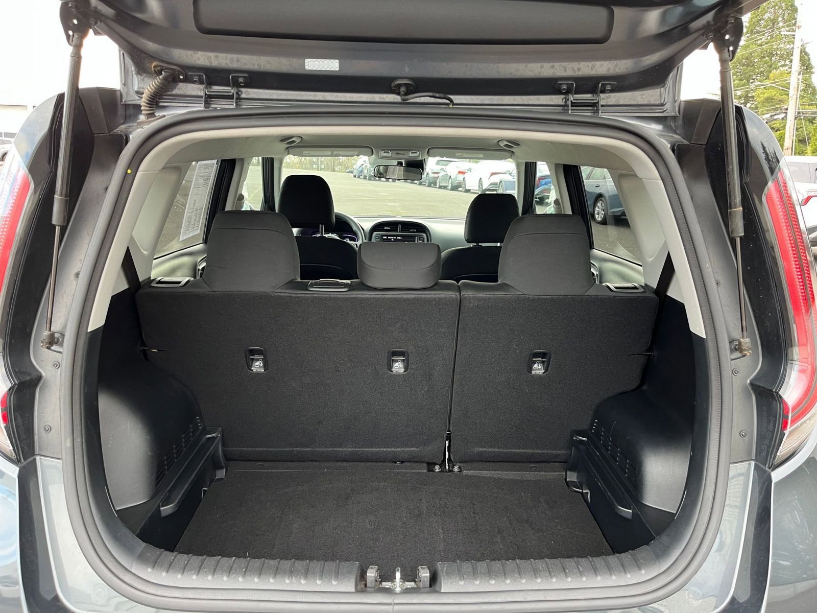 Thumbnail: 2025 Kia Soul - 29