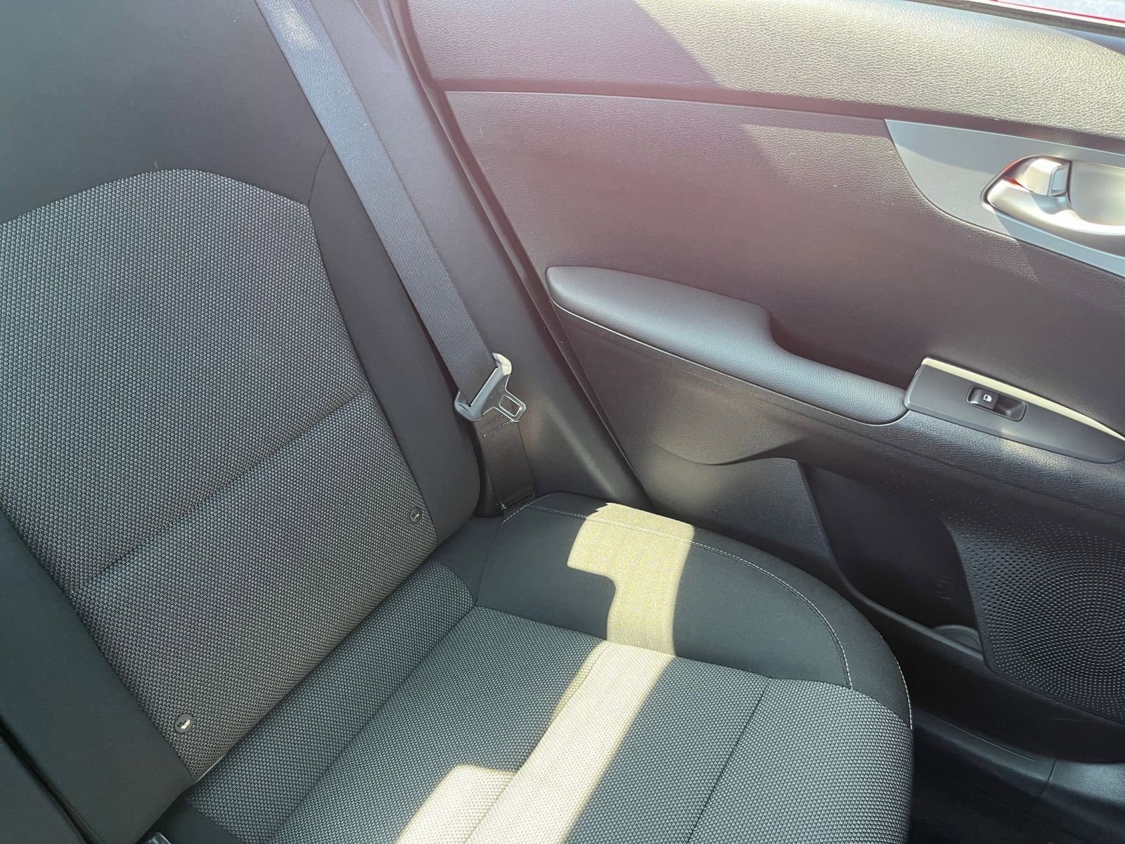 Thumbnail: 2024 Kia Forte - 35