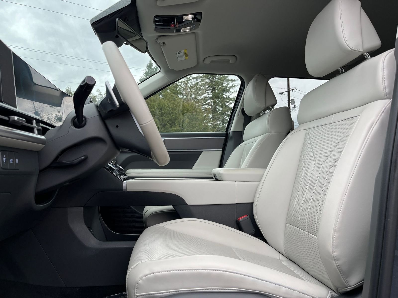 Thumbnail: 2025 Hyundai Santa Fe - 31